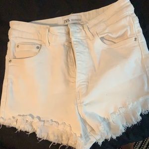White denim zara shorts